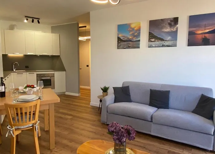 Lakeside * Gravedona